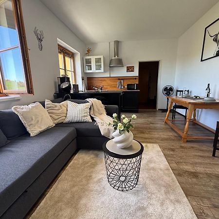 Glanz Und Gloria Weingartenapartment An Der Kellerstrasse, Viele Buschenschaenke, Sehr Ruhige Lage, Herrliche Aussicht! Leutschach Ngoại thất bức ảnh